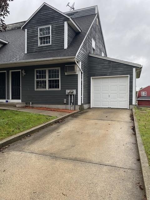 32 Ferris St, Springfield, MA 01151 photo 8
