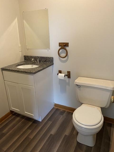 32 Ferris St, Springfield, MA 01151 photo 4