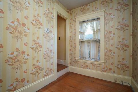 14 Dalton Pl, Springfield, MA 01109 photo 15