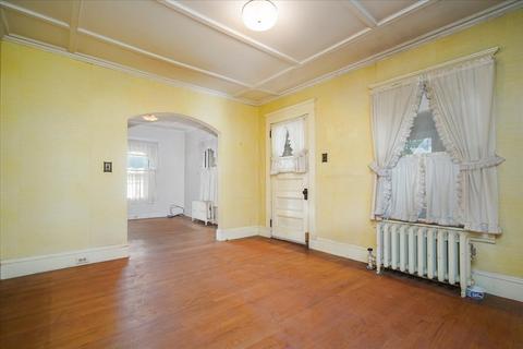 14 Dalton Pl, Springfield, MA 01109 photo 7