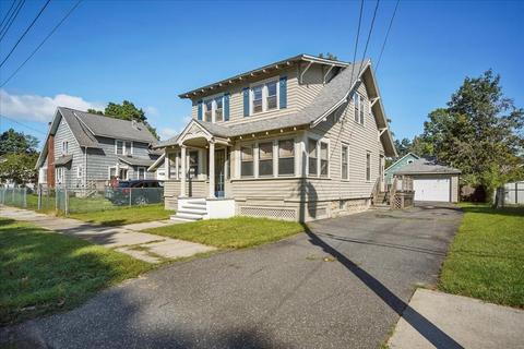 14 Dalton Pl, Springfield, MA 01109 photo 3