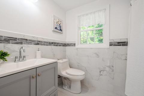 17 Douglas, Webster, MA 01570 photo 22