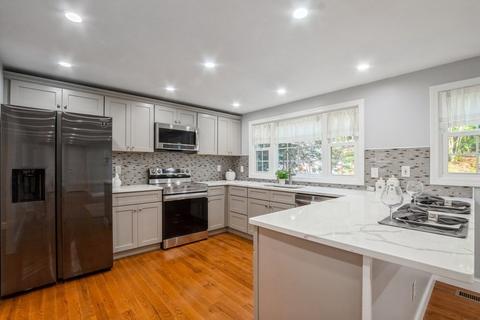 17 Douglas, Webster, MA 01570 photo 10
