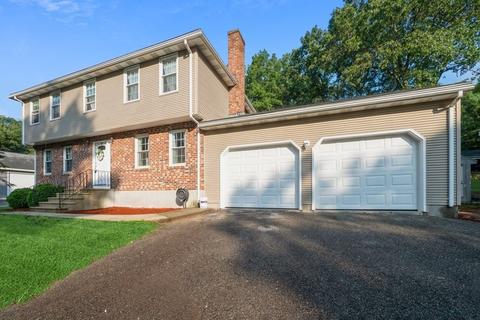 17 Douglas, Webster, MA 01570 photo 2