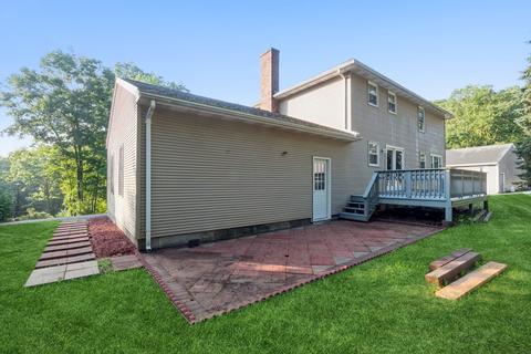 17 Douglas, Webster, MA 01570 photo 4