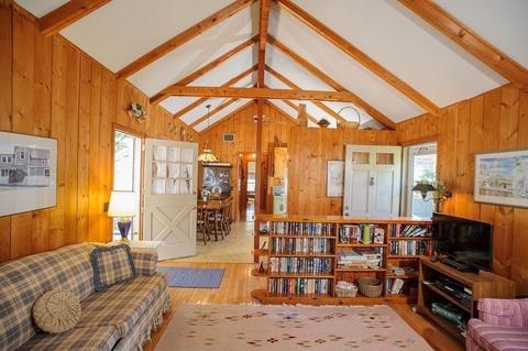 83 Pine St, Edgartown, MA 02539 photo 12