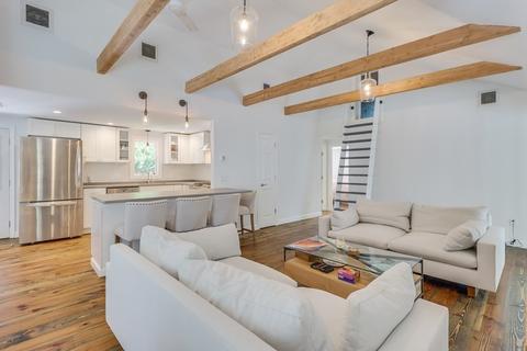 8 Cutlass Ln, Mashpee, MA 02649 photo 2