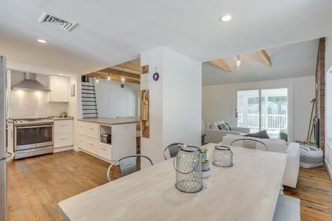 8 Cutlass Ln, Mashpee, MA 02649 photo 3
