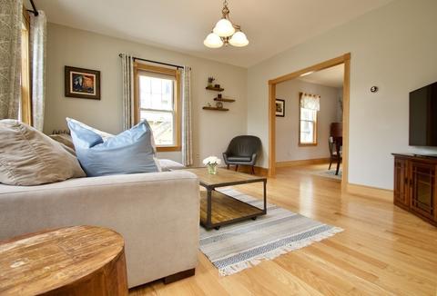 43 Cedar St, Wakefield, MA 01880 photo 5