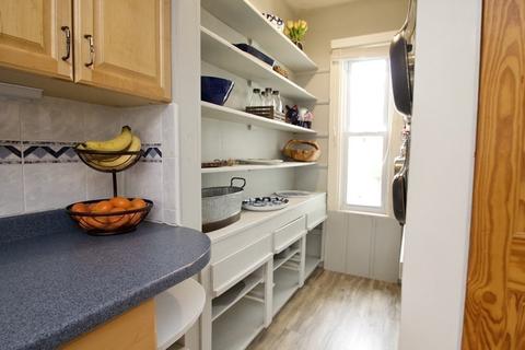 43 Cedar St, Wakefield, MA 01880 photo 13