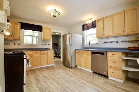 43 Cedar St, Wakefield, MA 01880 photo 11