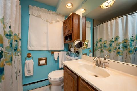 197 Shawmut St, Springfield, MA 01108 photo 17