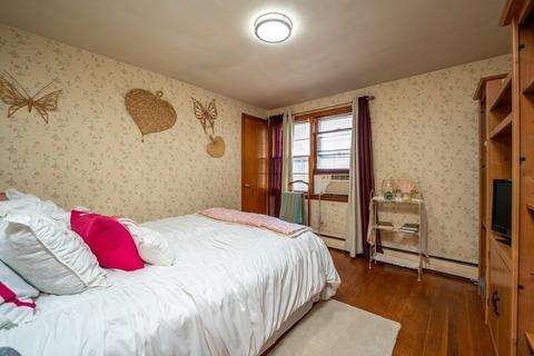 197 Shawmut St, Springfield, MA 01108 photo 15