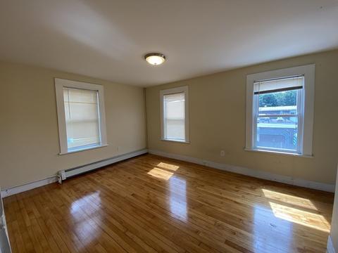 7 Marsh St, Gloucester, MA 01930 photo 18
