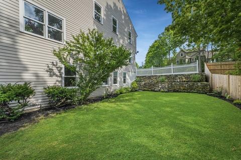 4 Rolleston Rd, Marblehead, MA 01945 photo 6