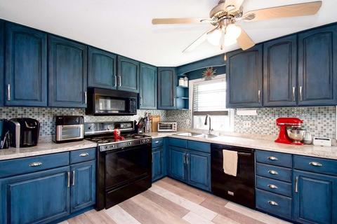 116 Champlain Ave, Springfield, MA 01151 photo 8