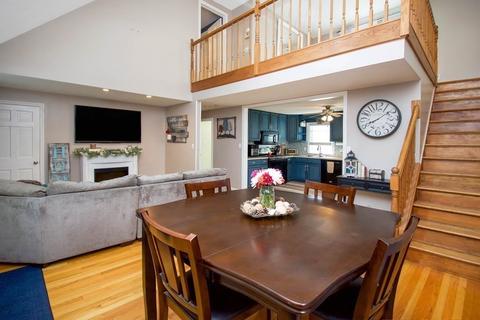 116 Champlain Ave, Springfield, MA 01151 photo 4