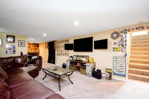 116 Champlain Ave, Springfield, MA 01151 photo 24
