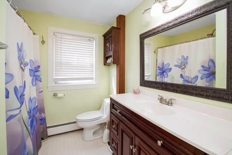 116 Champlain Ave, Springfield, MA 01151 photo 14