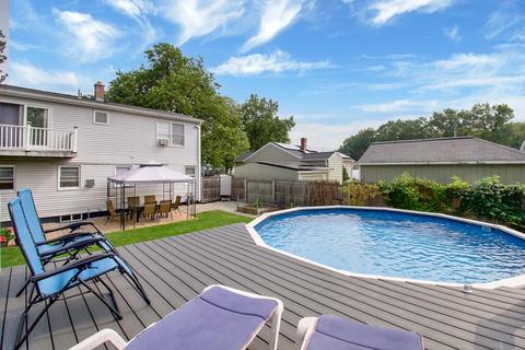 116 Champlain Ave, Springfield, MA 01151 photo 32