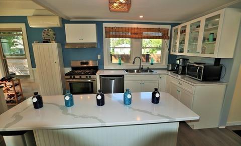 3 Cross St, Wareham, MA 02532 photo 4