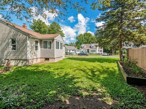 18 Vecchia St, Webster, MA 01570 photo 5