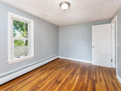 18 Vecchia St, Webster, MA 01570 photo 21