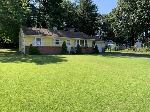 19 Hermitage Dr, Springfield, MA 01129 photo 3