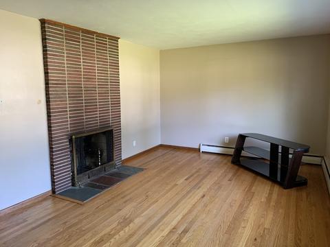 19 Hermitage Dr, Springfield, MA 01129 photo 11