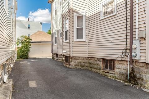 28 Walnut, Everett, MA 02149 photo 42