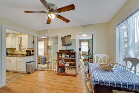 8 Staten St, Gloucester, MA 01930 photo 4