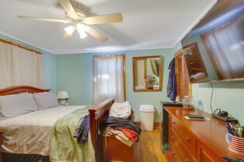 8 Staten St, Gloucester, MA 01930 photo 9