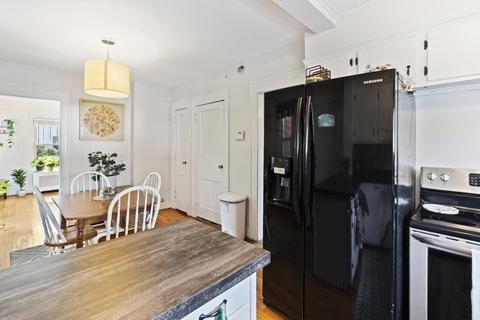 105 Harkness Ave, Springfield, MA 01118 photo 14