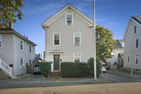 38 W Dane St, Beverly, MA 01915 photo 1