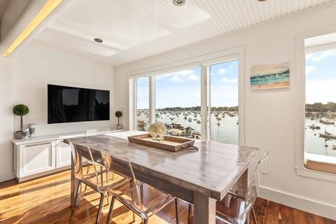 24 Lee St #C-8, Marblehead, MA 01945 photo 10