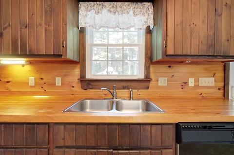 18 Joyce St, Townsend, MA 01474 photo 3