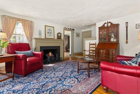 46 Bond St, Reading, MA 01867 photo 8