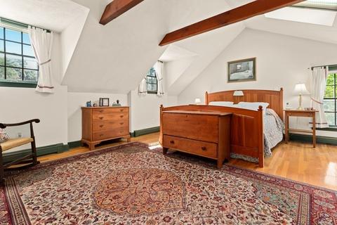 46 Bond St, Reading, MA 01867 photo 21