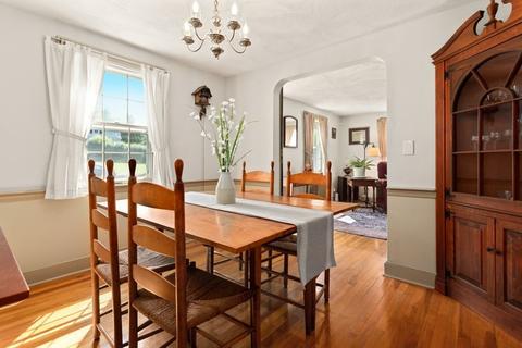 46 Bond St, Reading, MA 01867 photo 11