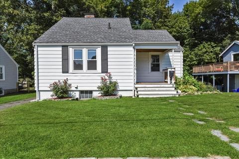 5 Porter Ter, Beverly, MA 01915 photo 2