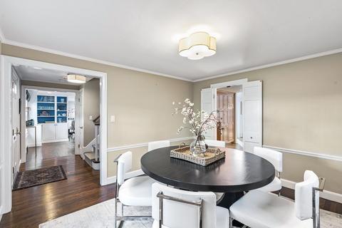 17 Putney Rd, Wellesley, MA 02481 photo 5
