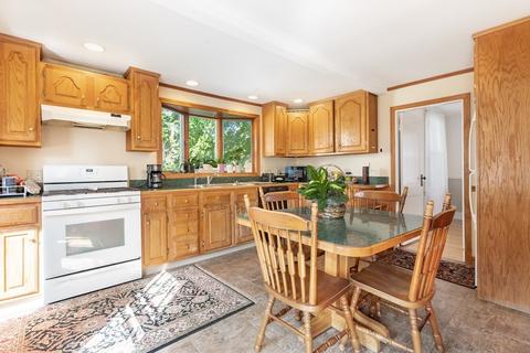 18 Tremont St, Maynard, MA 01754 photo 12
