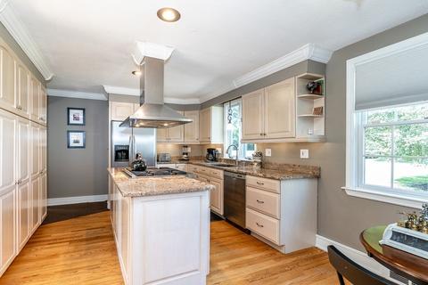171 Overlook Dr, Springfield, MA 01118 photo 22