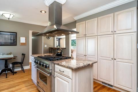 171 Overlook Dr, Springfield, MA 01118 photo 25