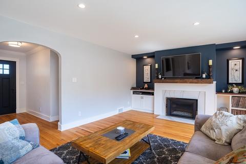 171 Overlook Dr, Springfield, MA 01118 photo 16