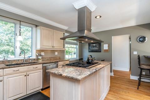 171 Overlook Dr, Springfield, MA 01118 photo 24