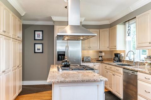 171 Overlook Dr, Springfield, MA 01118 photo 23
