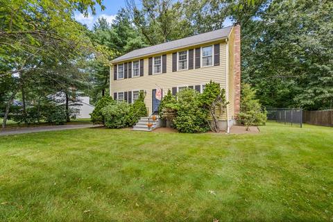 7 Roberta Rd, Sharon, MA 02067 photo 1