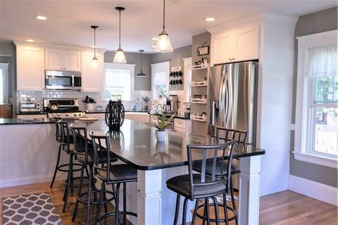 35 Coolidge Ave, Weymouth, MA 02188 photo 5