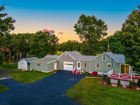 97 Glendale St, Easthampton, MA 01027 photo 1